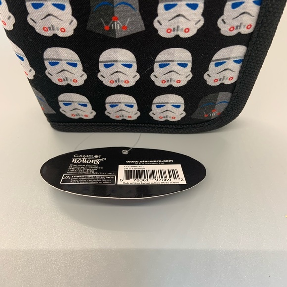3/20$ New Star Wars pencil case - Picture 2 of 6